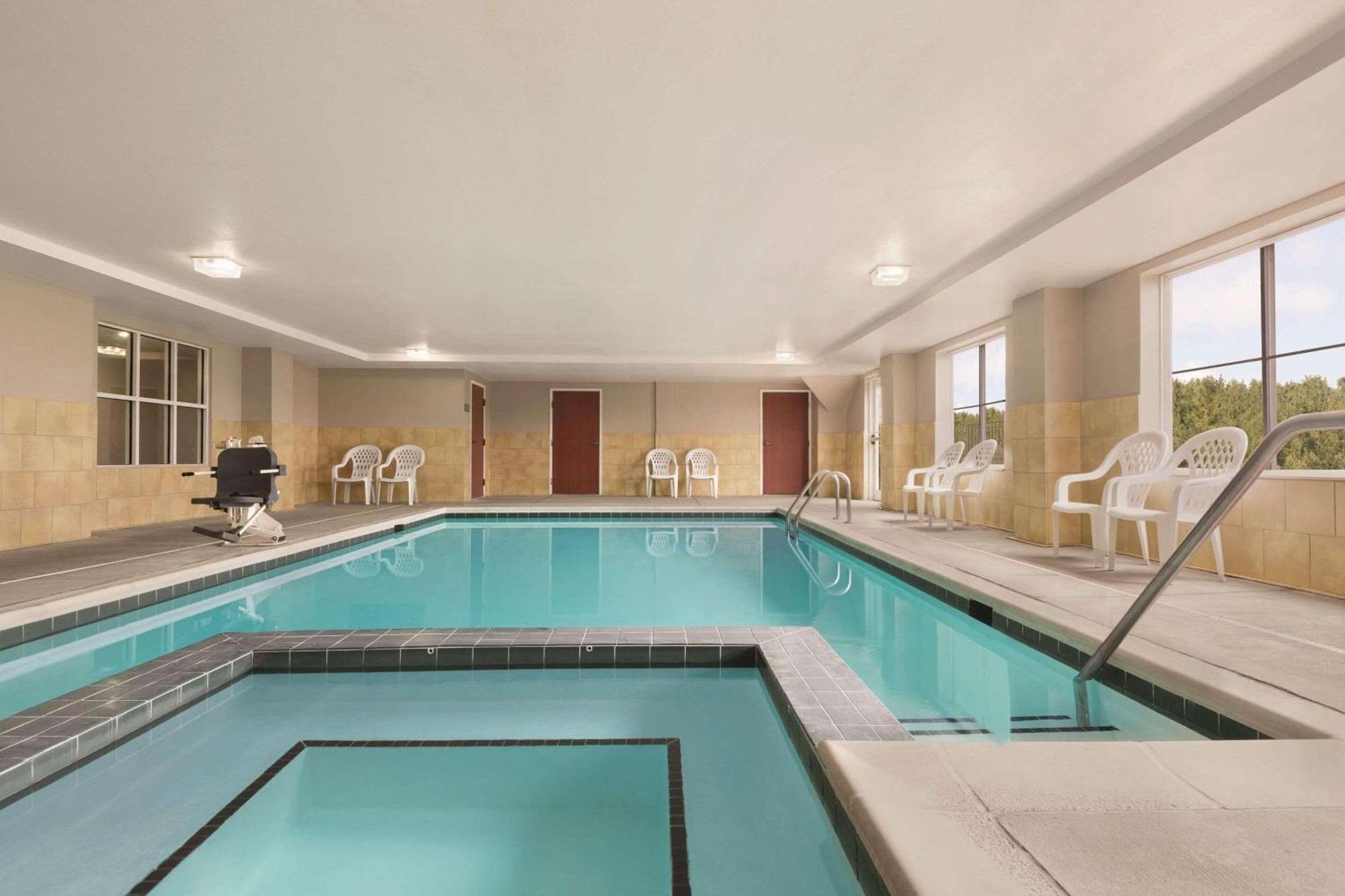 Country Inn & Suites By Radisson, Wytheville, Va Екстериор снимка
