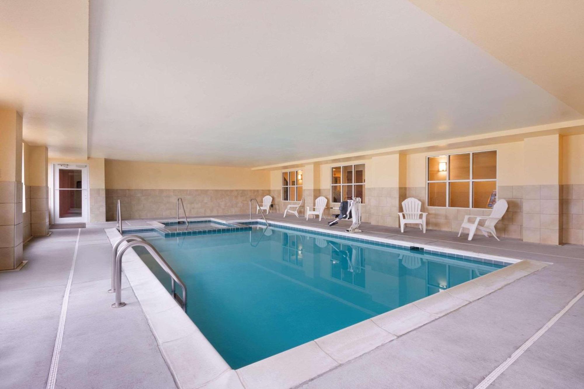 Country Inn & Suites By Radisson, Wytheville, Va Екстериор снимка
