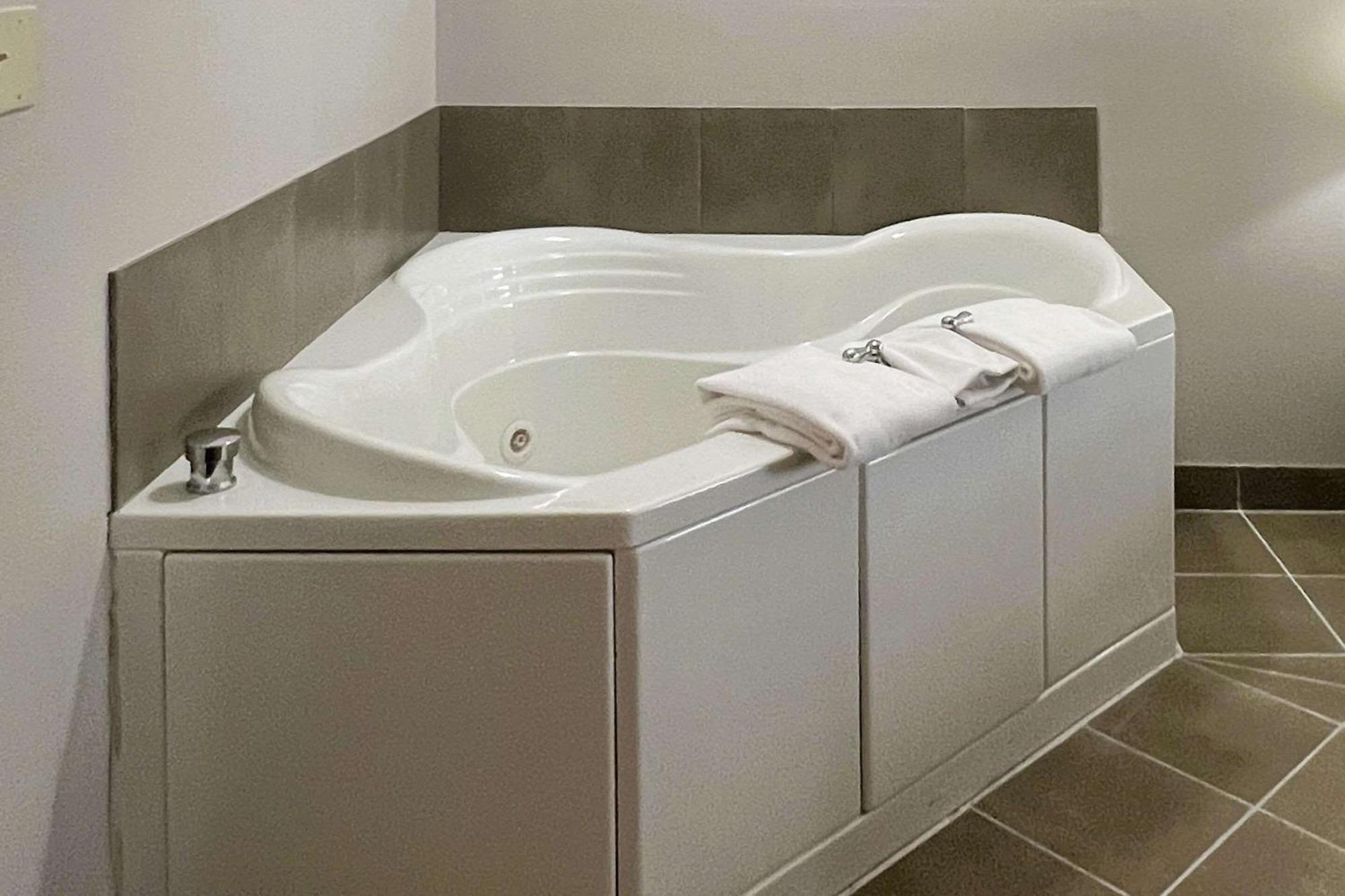 Country Inn & Suites By Radisson, Wytheville, Va Екстериор снимка